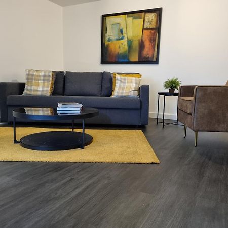 Spacious London Apartment 5 Min Walk To Leytonstone Underground Station And 5 Stops To Zone 1 Bagian luar foto